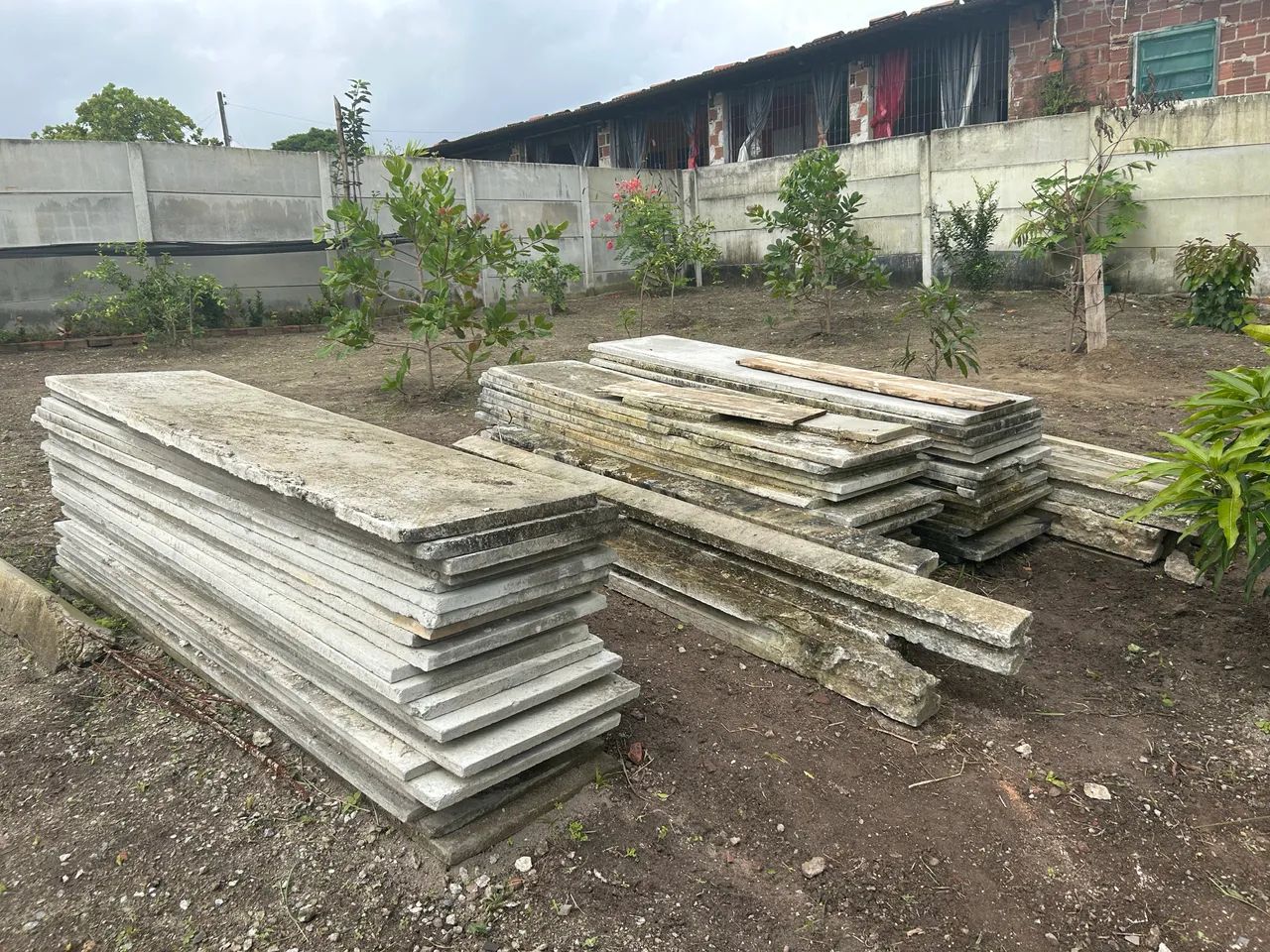 Placa para muro pré moldada 64307163189635120