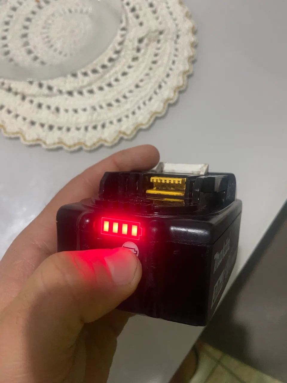 Bateria makita 3ah 18v  - Foto 3