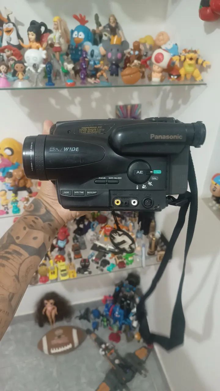 Antiga Filmadora Panasonic VHSC Palmcorder NV-S50PN