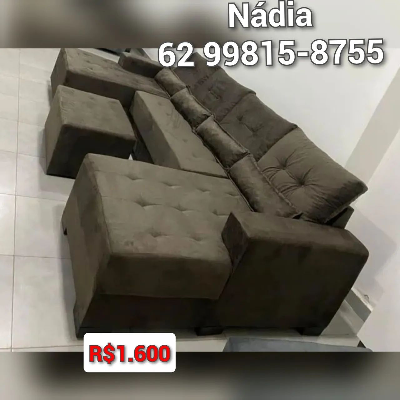 Sofá com malas no chaise 