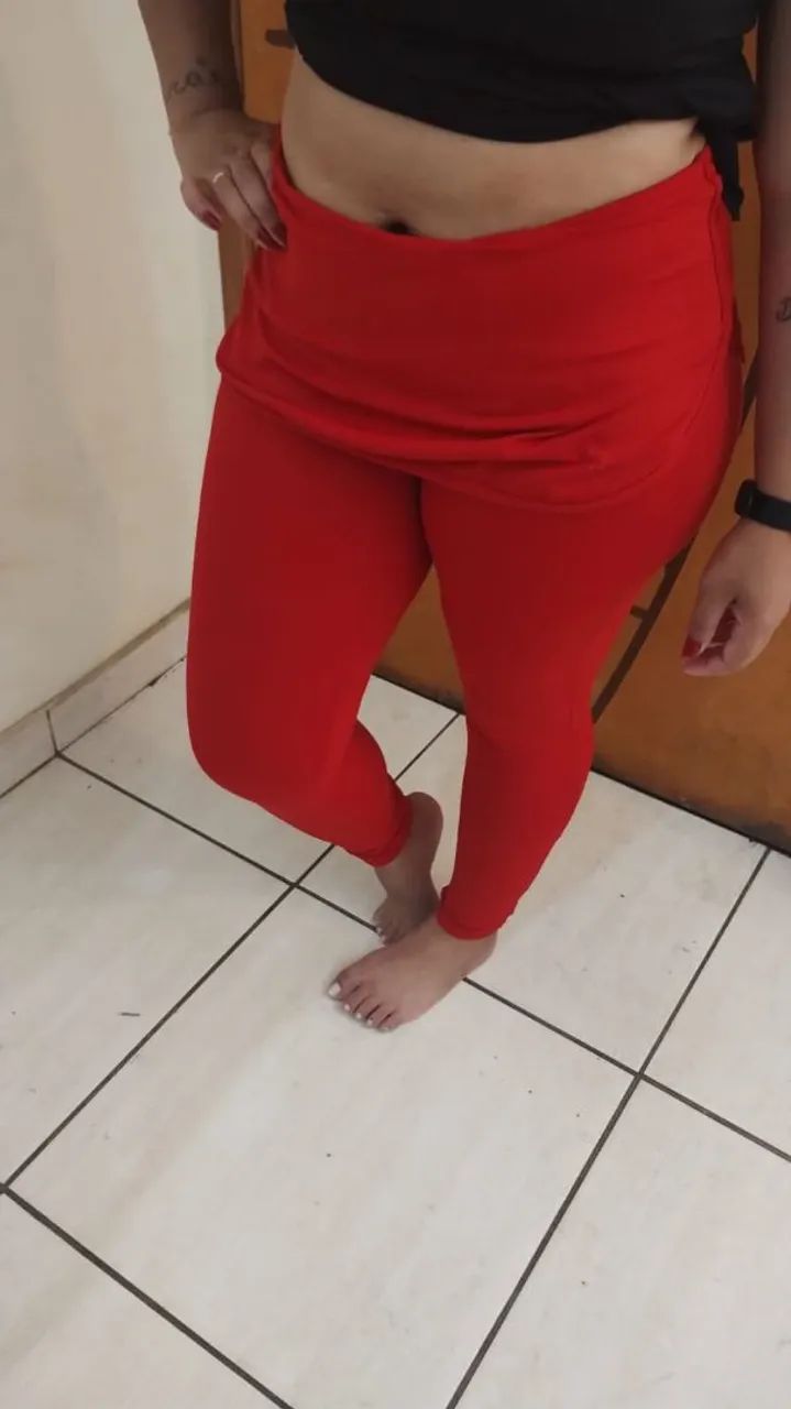 Calça legging com saia tampa bumbum,marca Lupo