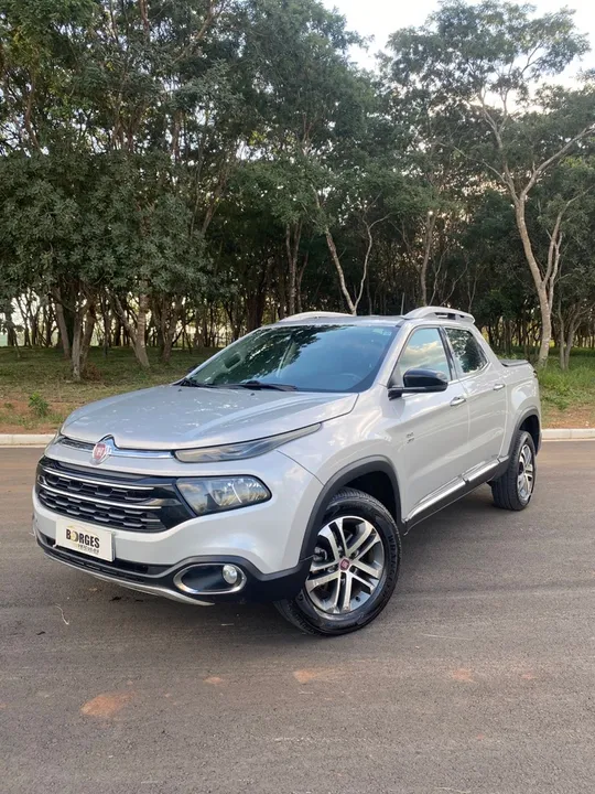 FIAT TORO 2017 Usados e Novos