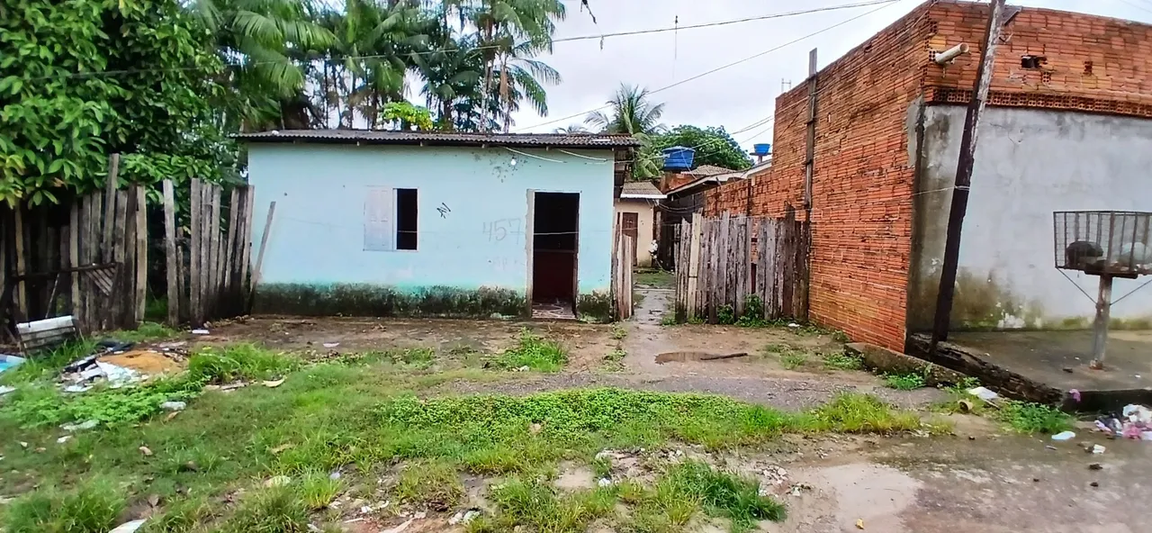 Vendo essas duas casa no bairro infraero 1