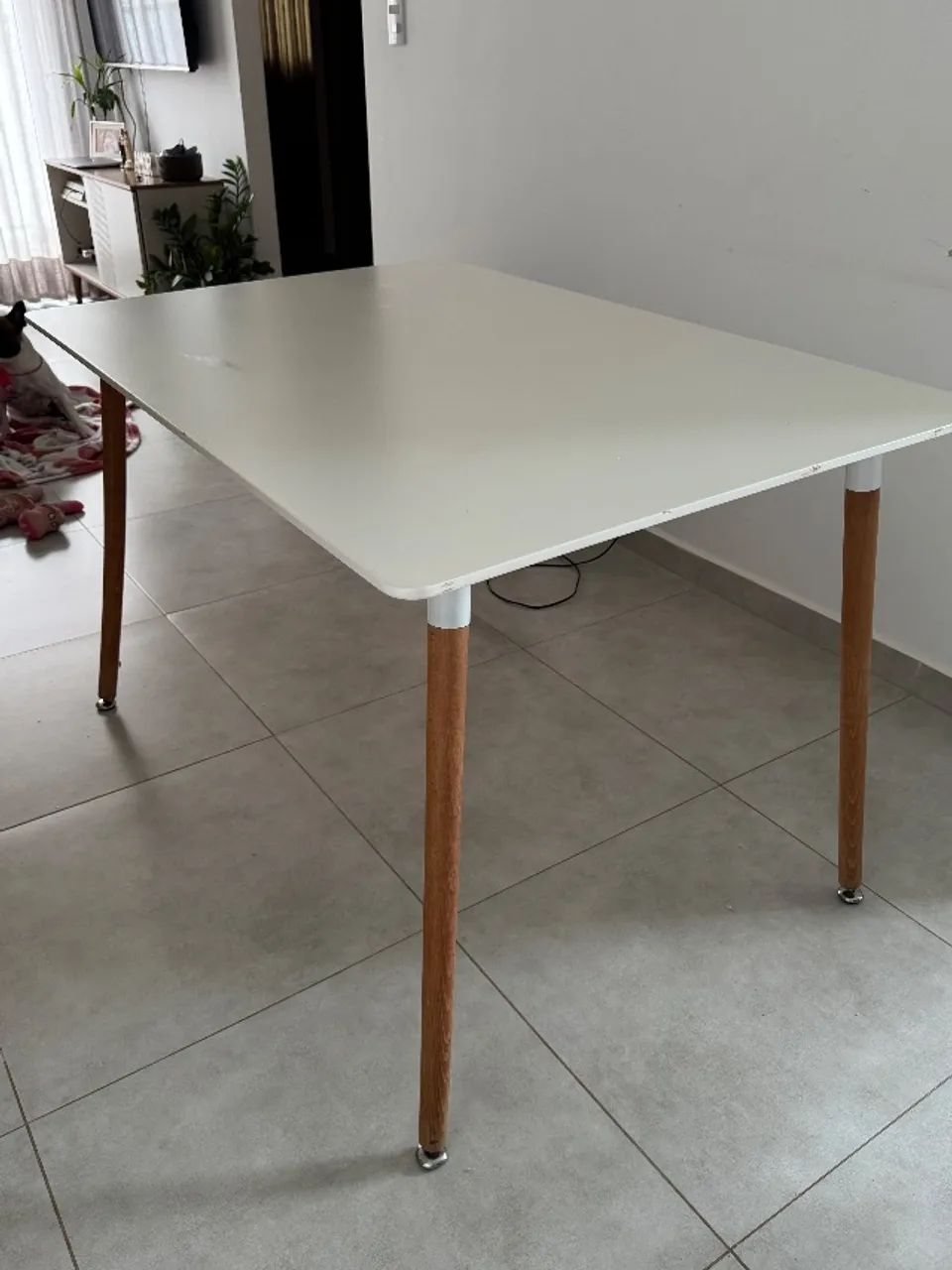 Mesa de jantar quadrada