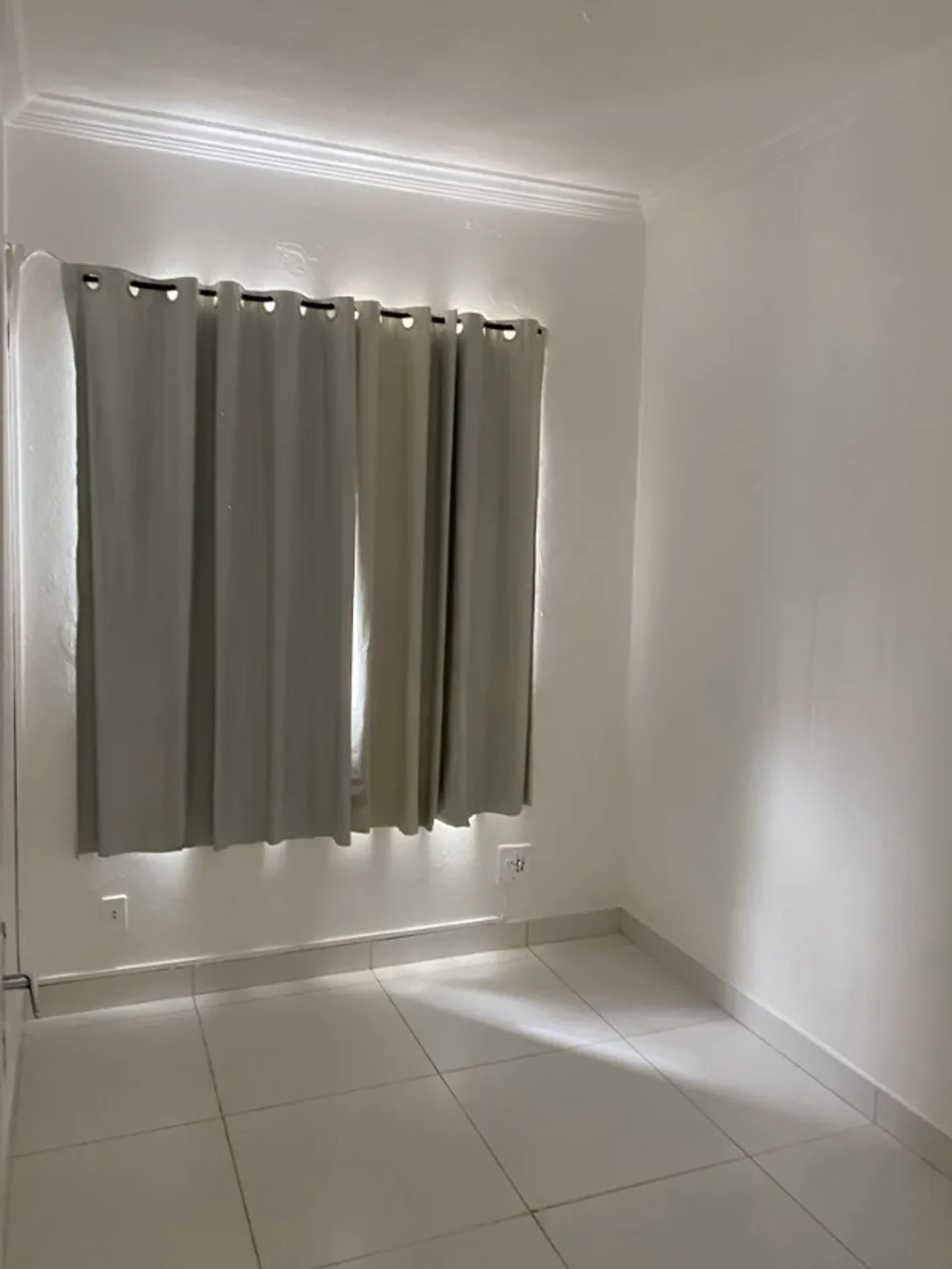 Alugo Apartamento na Av. Jatuarana