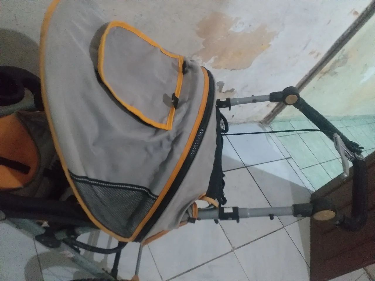 Carrinho de Bebê Usado - Foto 4