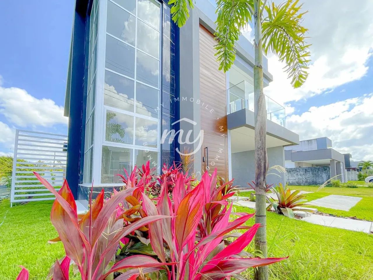 Camaçari| Terras Alphaville| Casa Duplex Nascente| Alto Padrão 217m²| 4 Dormitórios| 2 Vag