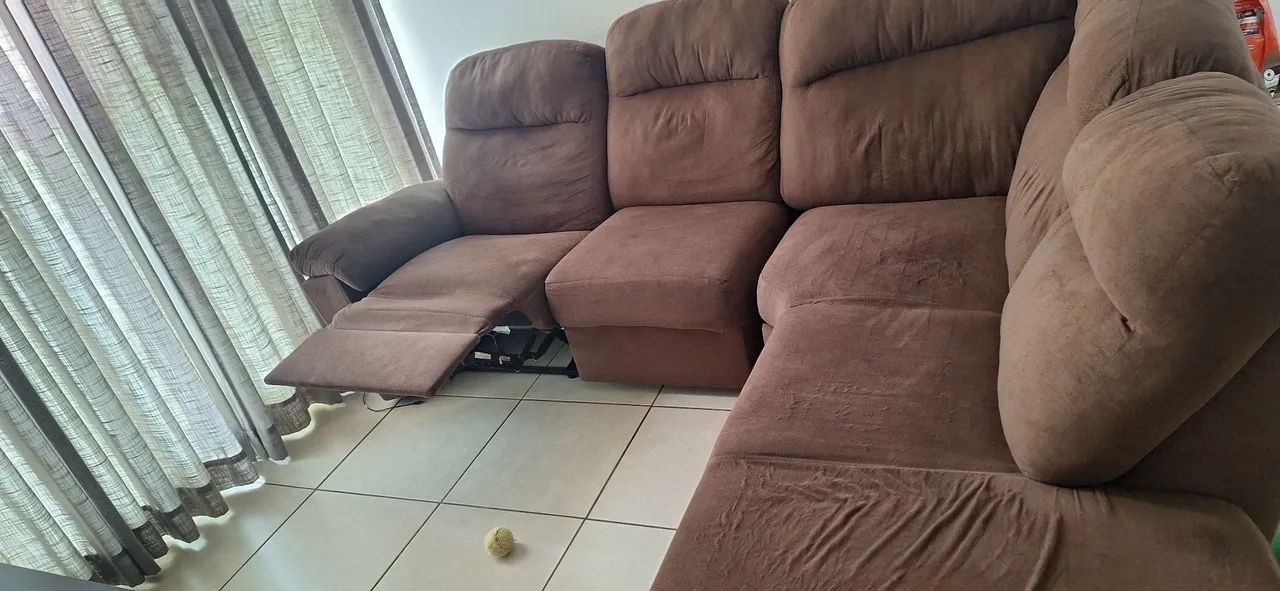 Sofá de Canto com poltrona em Suede Marrom - Foto 5