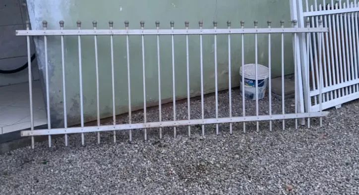 3 grades em alumínio 64166891394435120