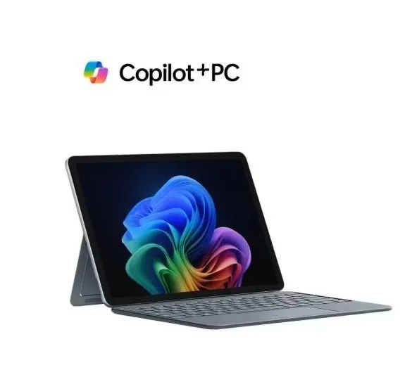 Microsoft Surface 12 + Case + Pen