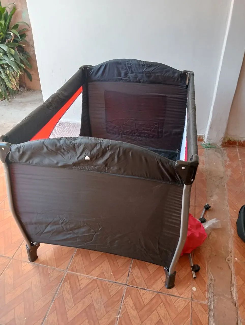 Berço chiqueirinho 