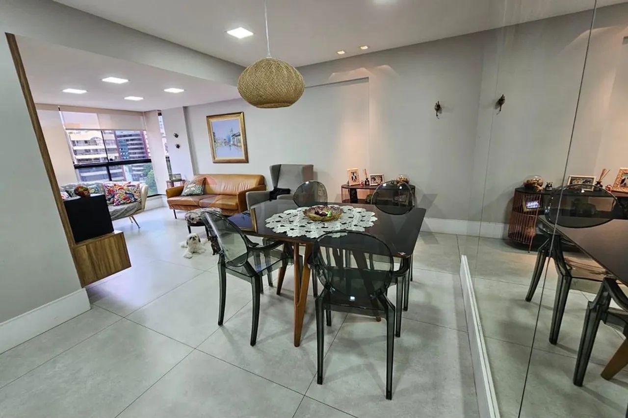 Apartamento na Ponta Verde com 3 Quartos, Dependência Completa, 2 Vagas e Lazer na Cobertu - Foto 3