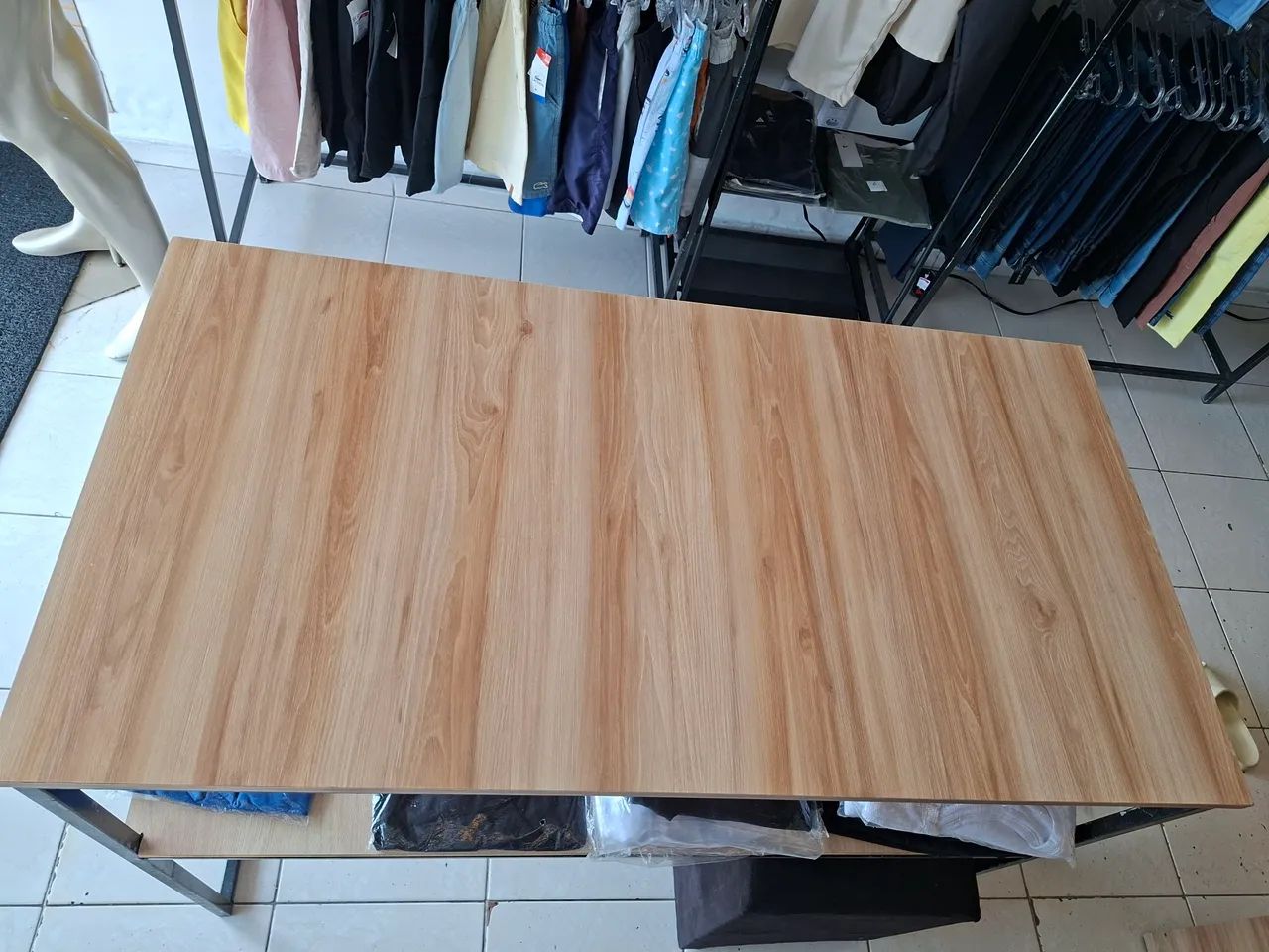 Mesa industrial para loja - Foto 3