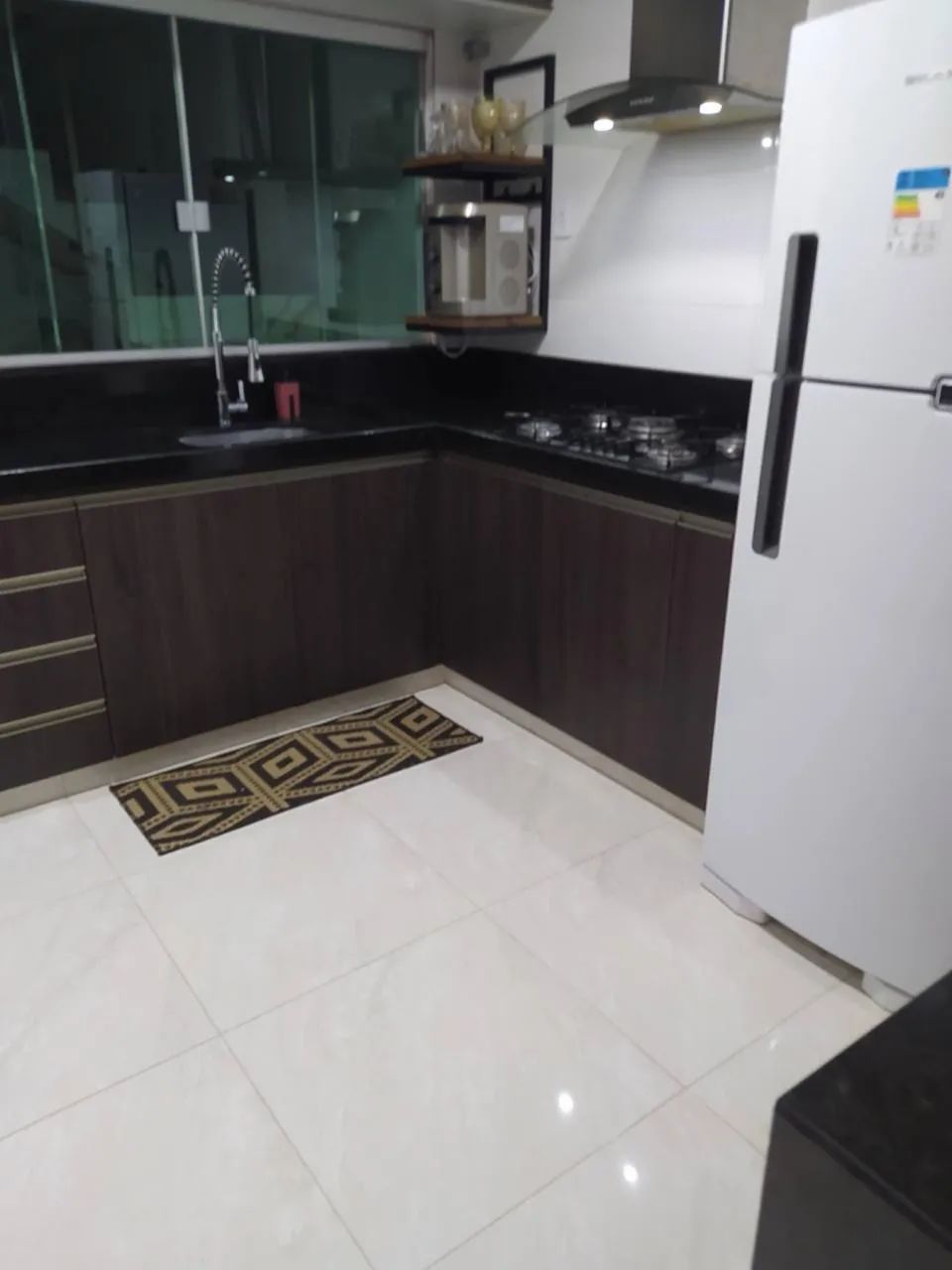 Vendo Sobrado de 03 Quartos no Paranoá com Área Gourmet  - Foto 4