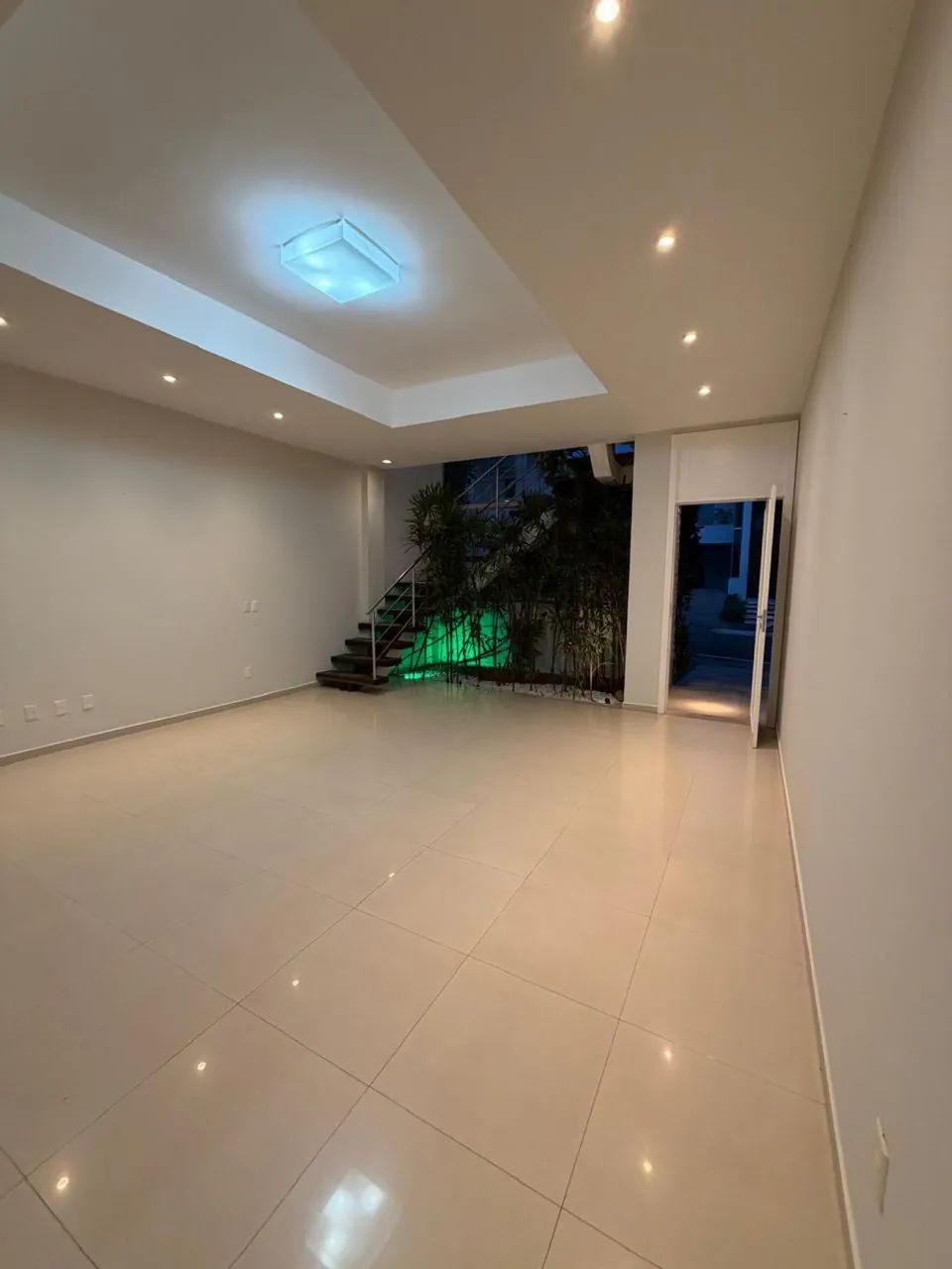 Belíssima casa no Bosque das Palmeiras  - Foto 4