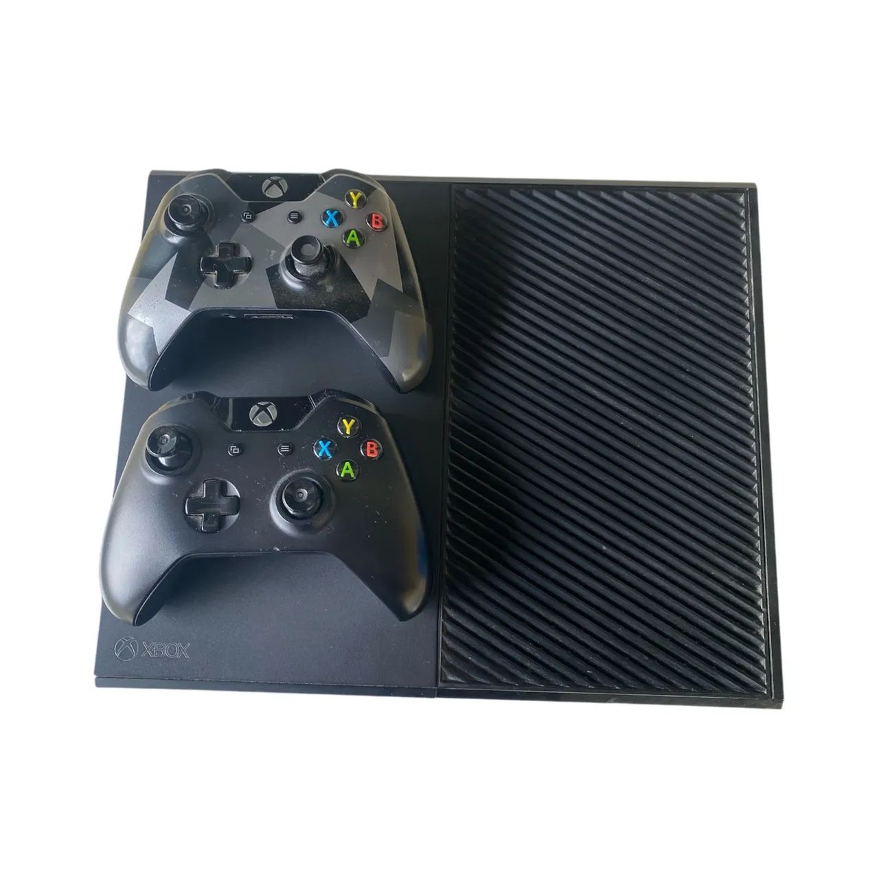 Xbox One fat 1TB + 2 controles - Foto 3