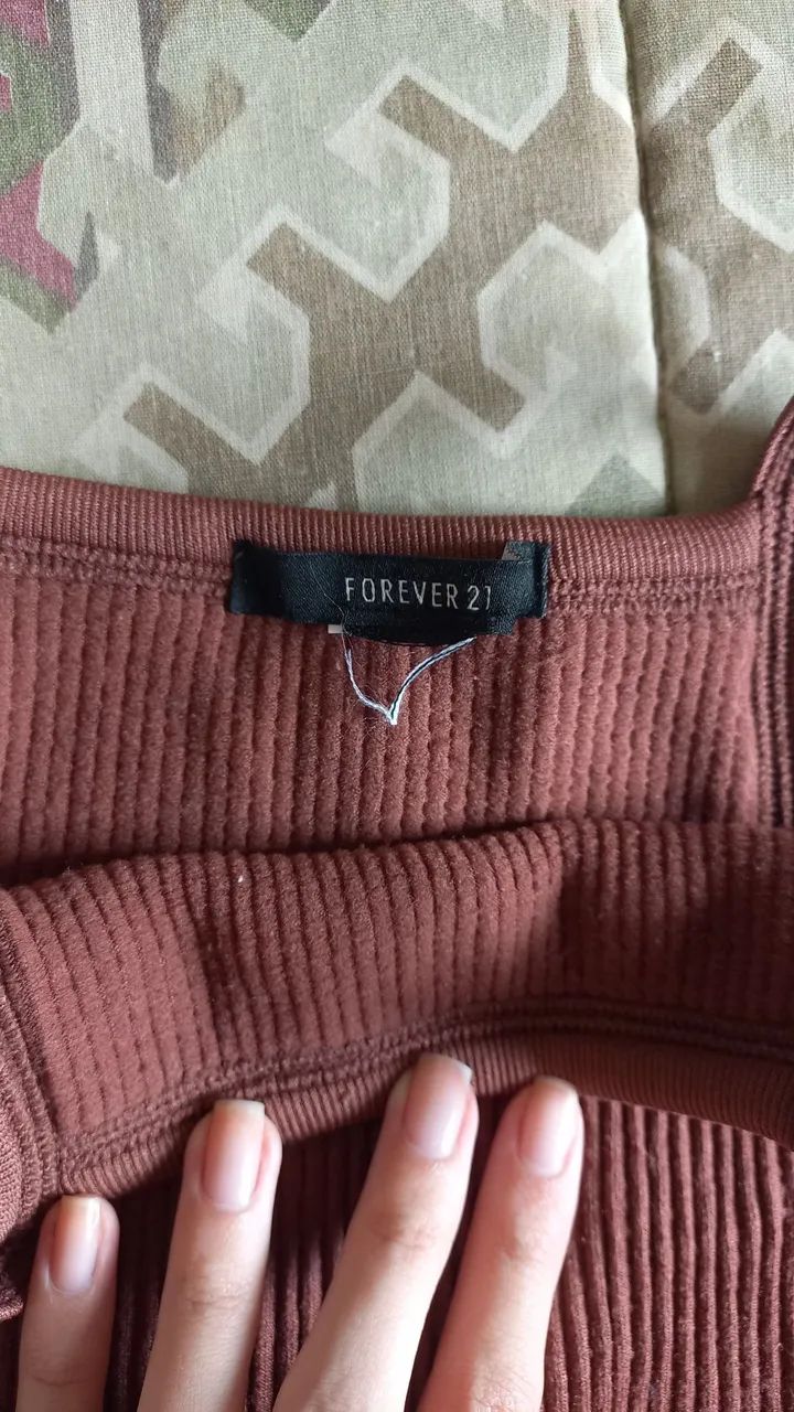 Cropped marrom Forever 21 tamanho P - Foto 3