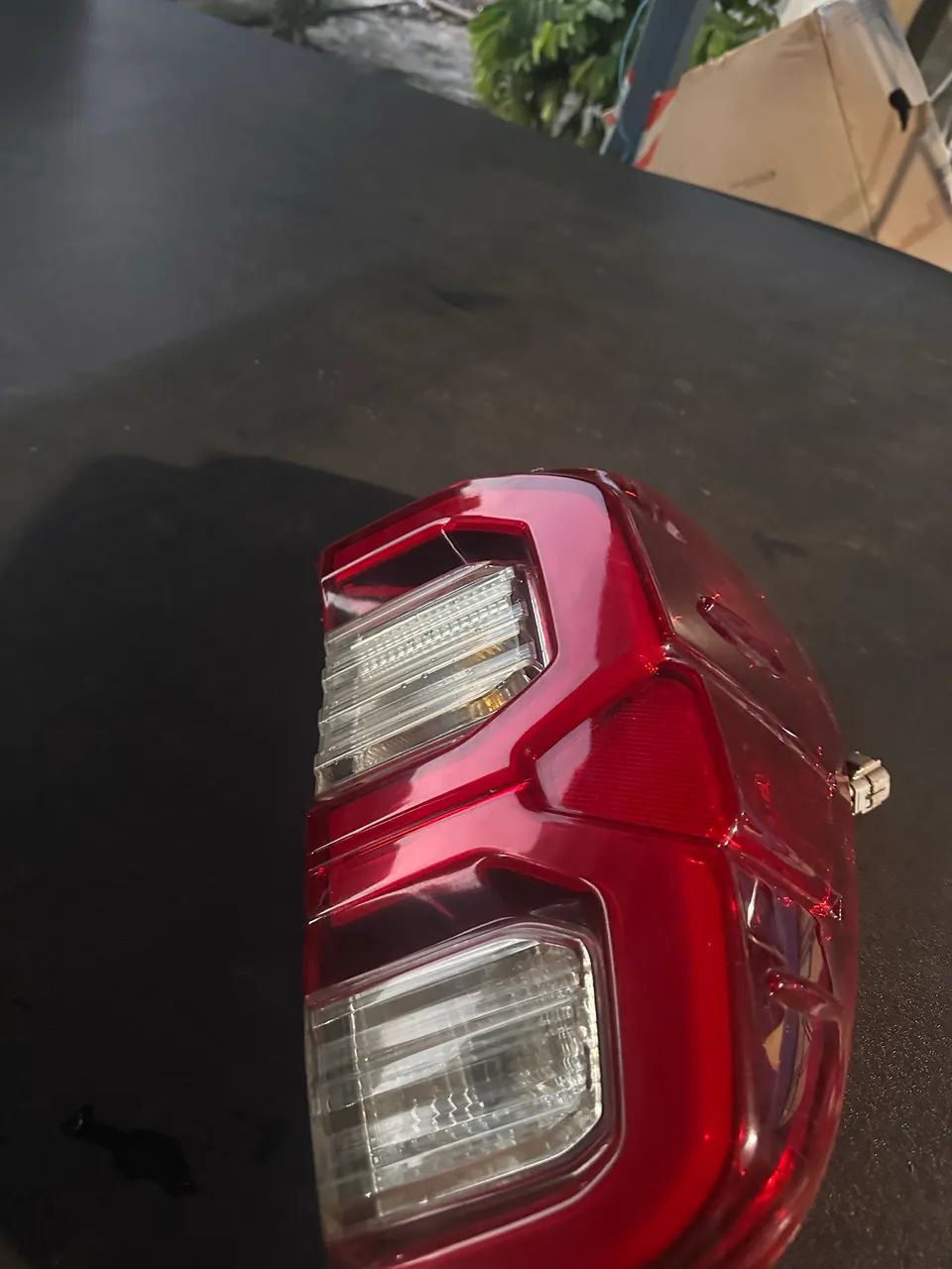 Lanterna em led da Hillux 
