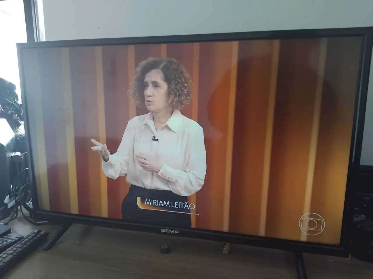 TV Led 32"