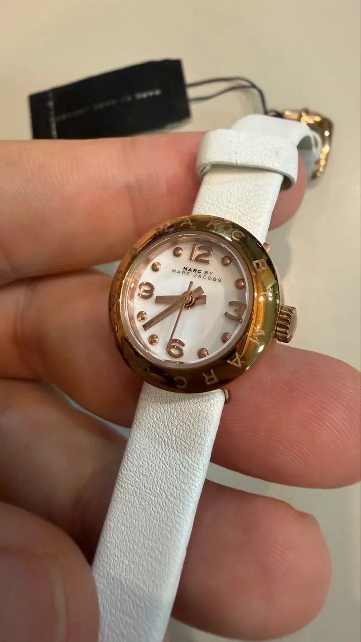Relógio Marc Jacobs feminino pequenininho