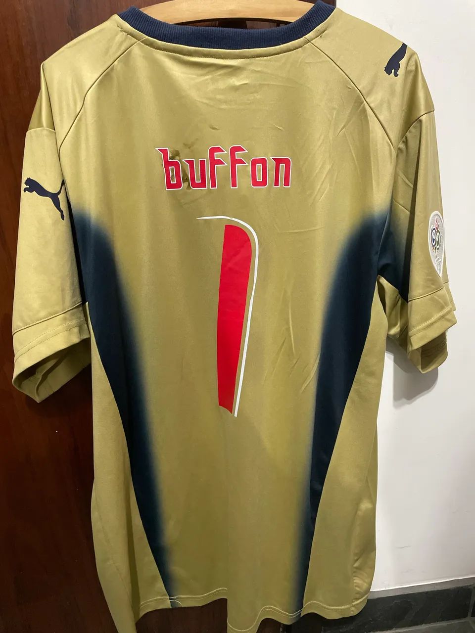 Camisa Itália 2006 Buffon dourada  - Foto 2