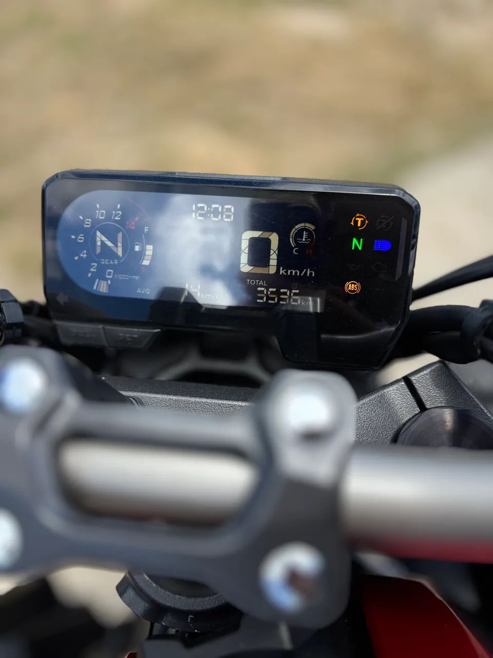 HONDA CB 650R 2024 - Foto 4