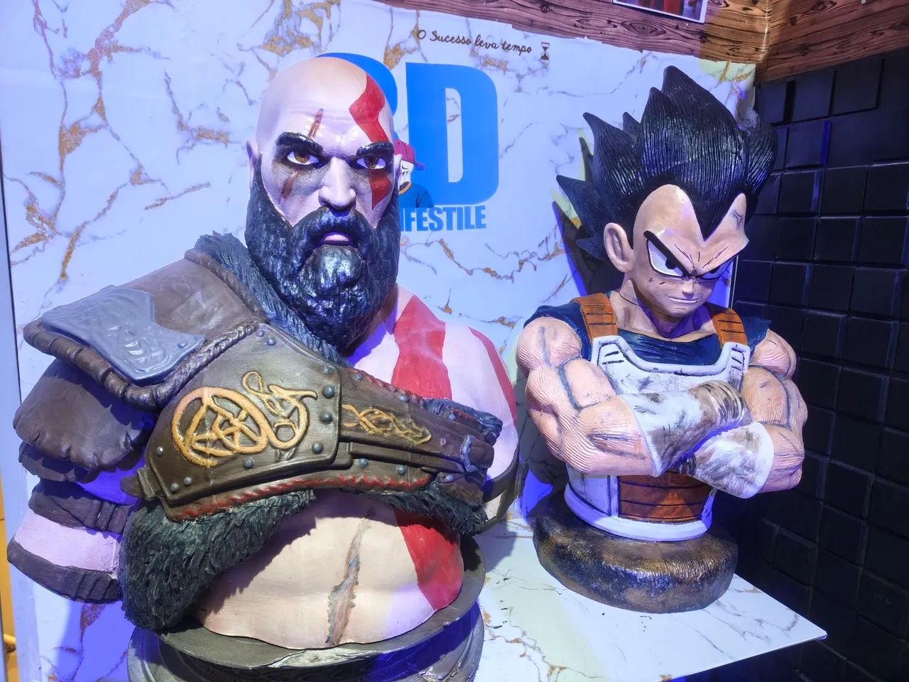 Busto tamanho real Kratos  - Foto 2