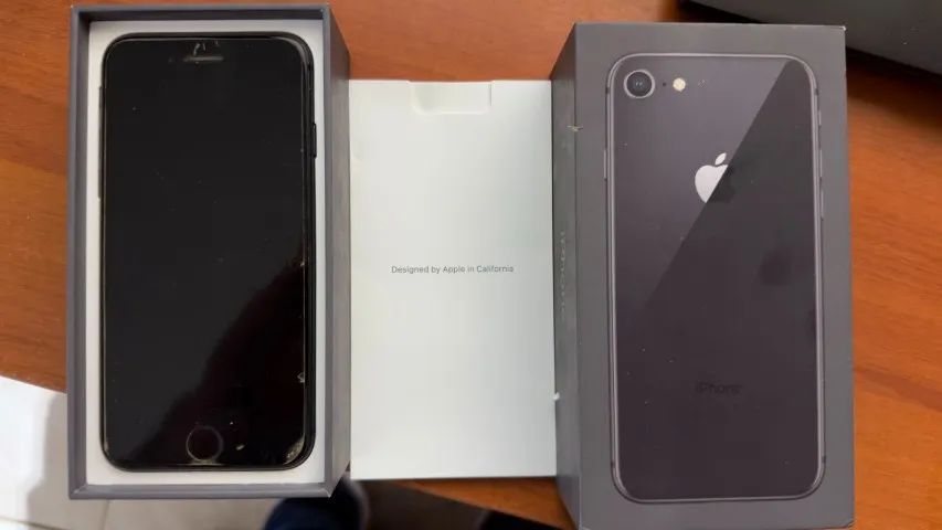 Iphone 8 64 GB - Foto 4