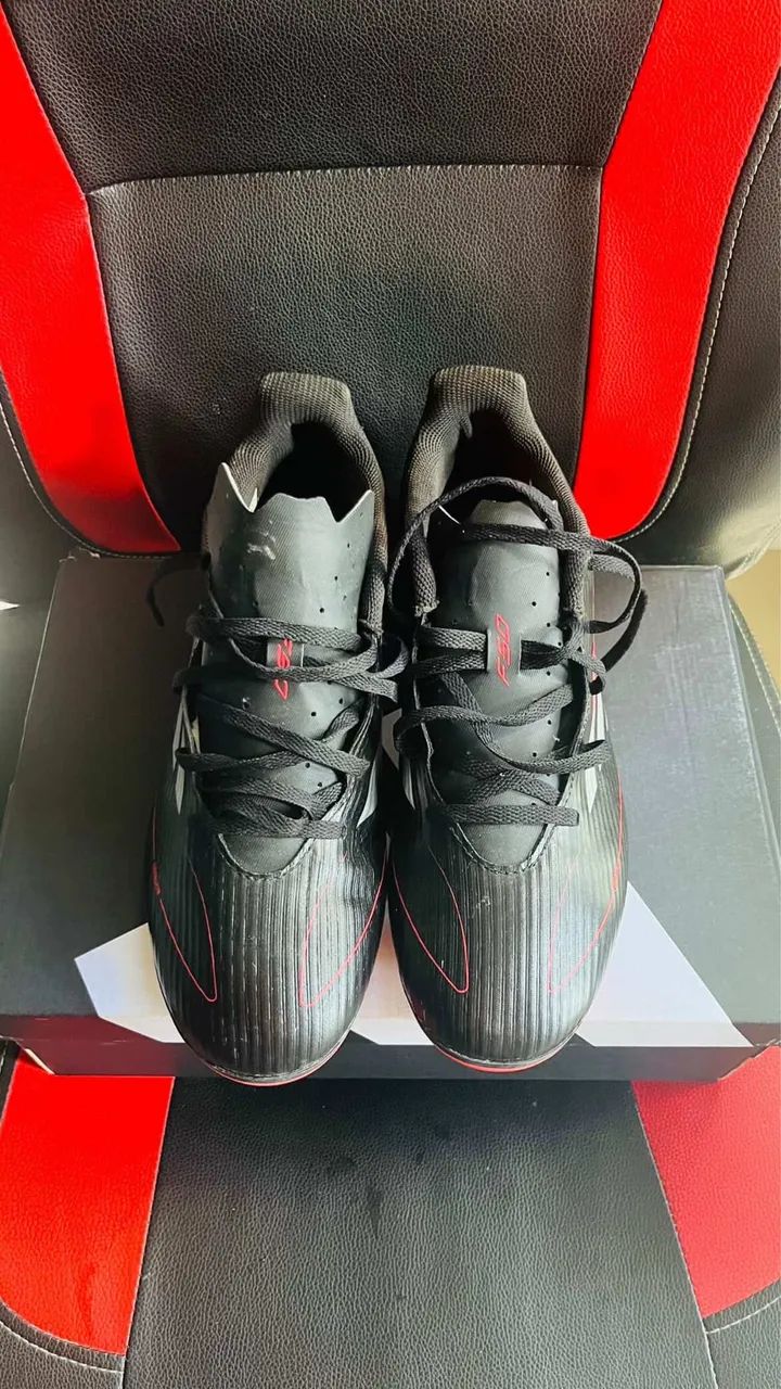 Chuteira f50 adidas tamanho 42 