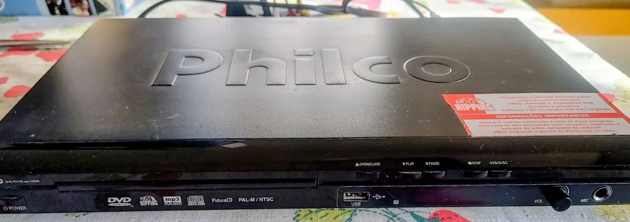 Aparelho de CDs e DVDs 