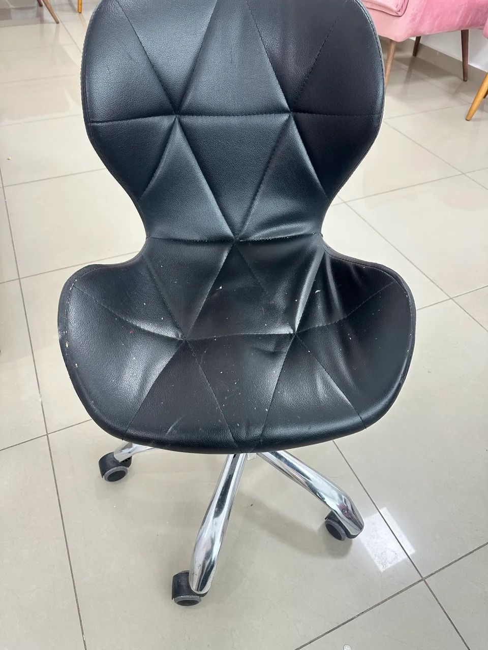 Cadeira escritório manicure rodinhas