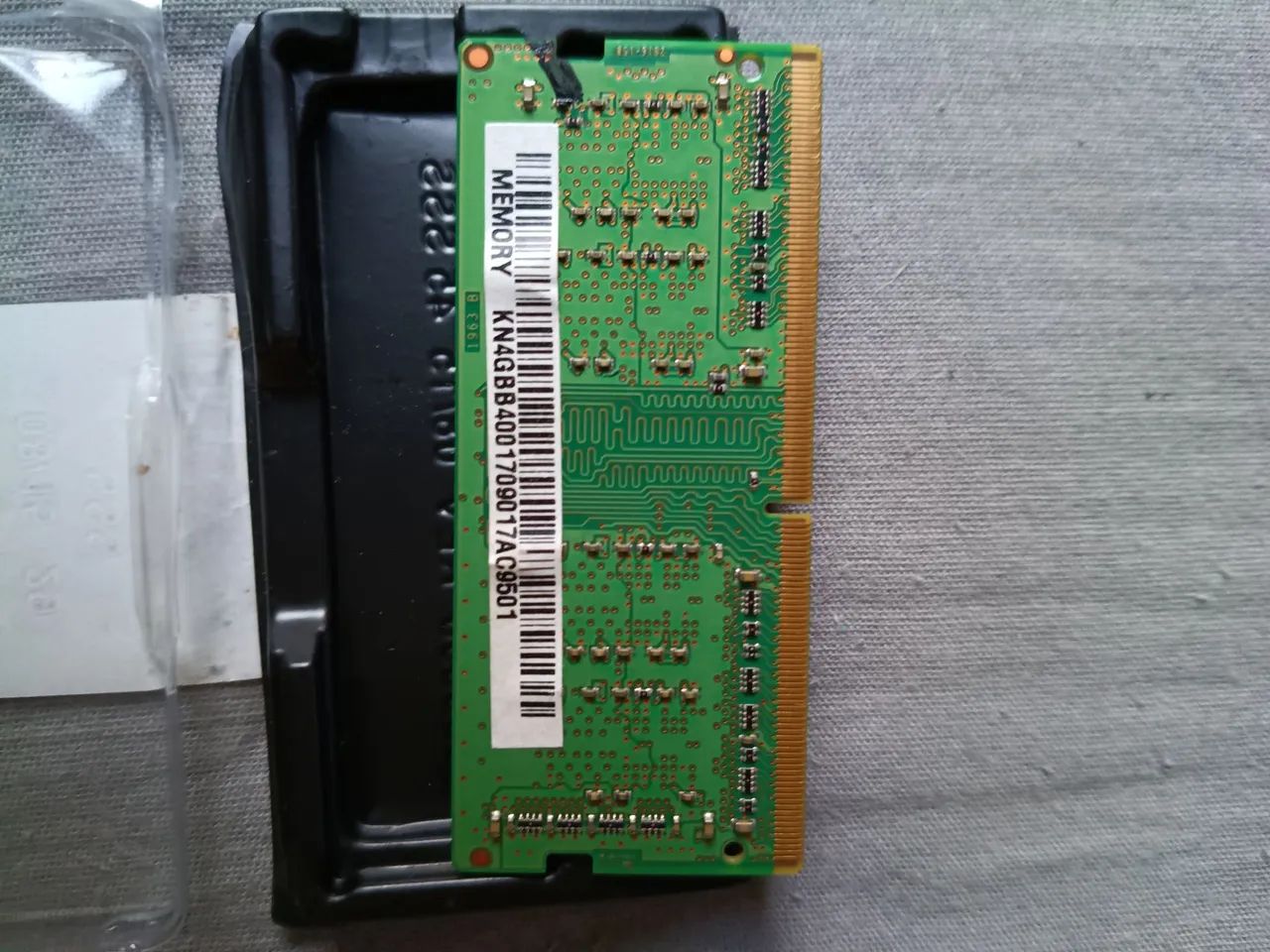 Memoria MTA DDR4 PC42400T Para Notebook - Memória RAM - Jardim