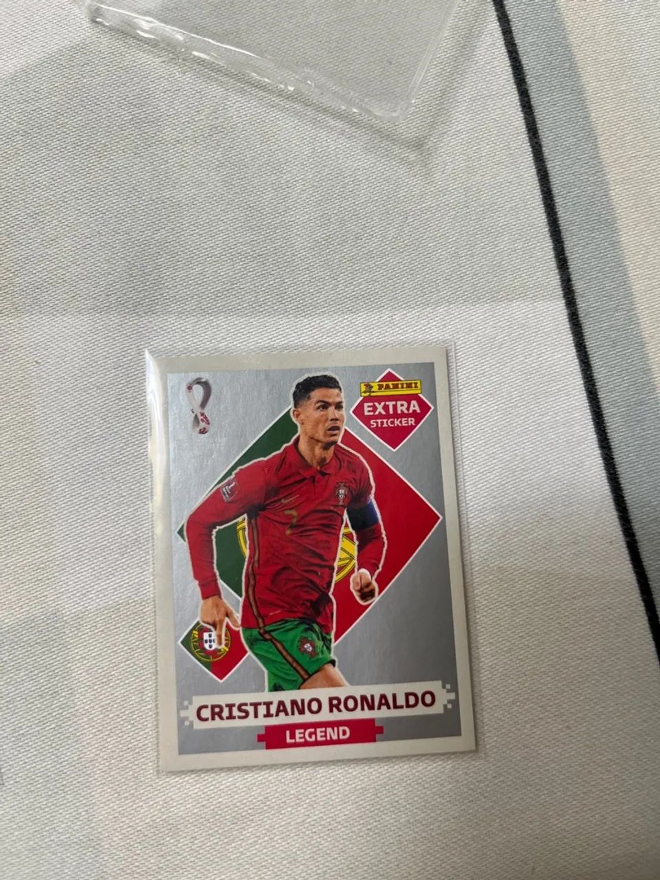 Legend Extra Sticker Cristiano Ronaldo 2022 - Foto 5