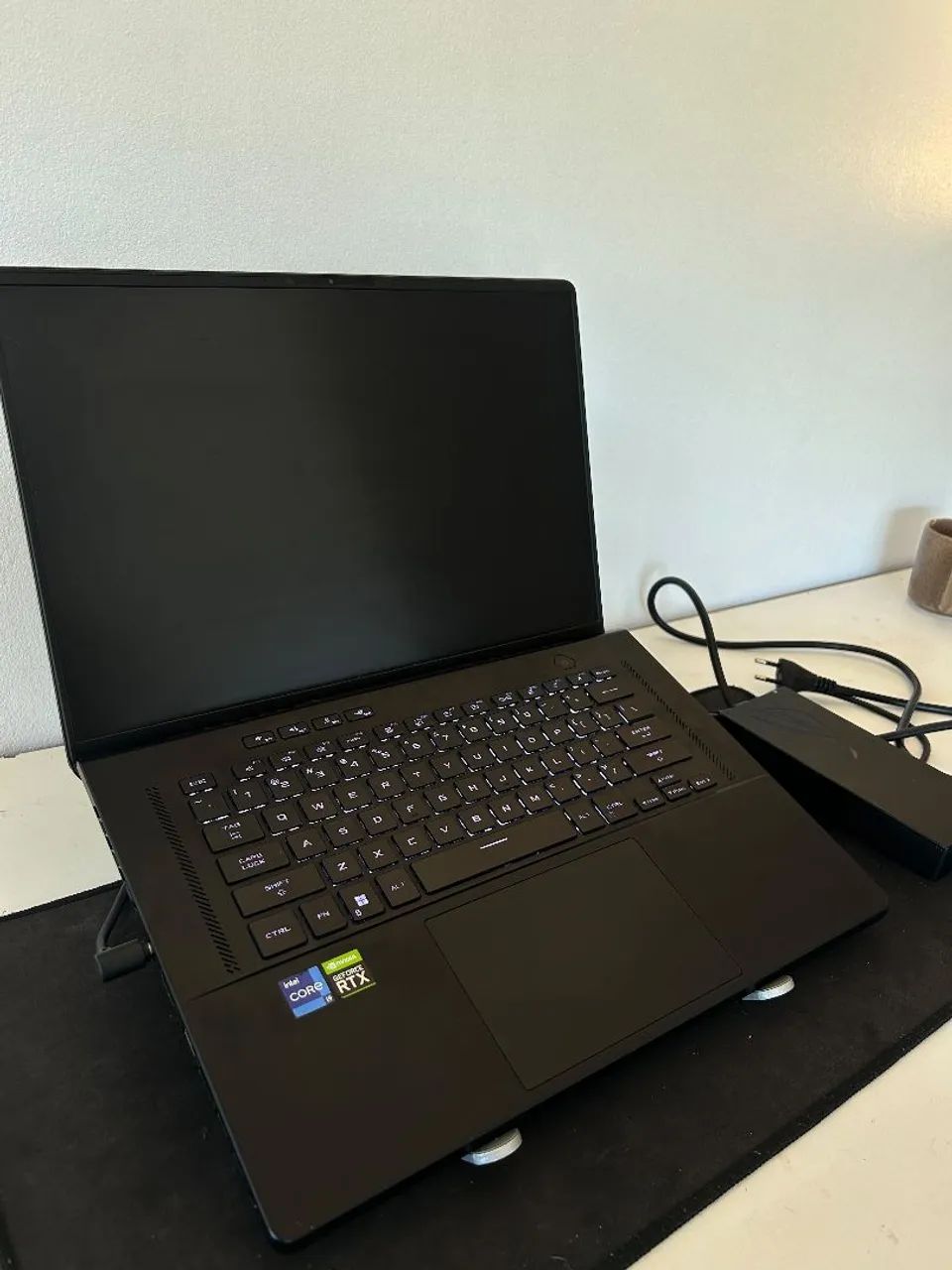 ASUS ROG Zephyrus M16 ? i9 + RTX 3070 Ti - Notebooks - Centro
