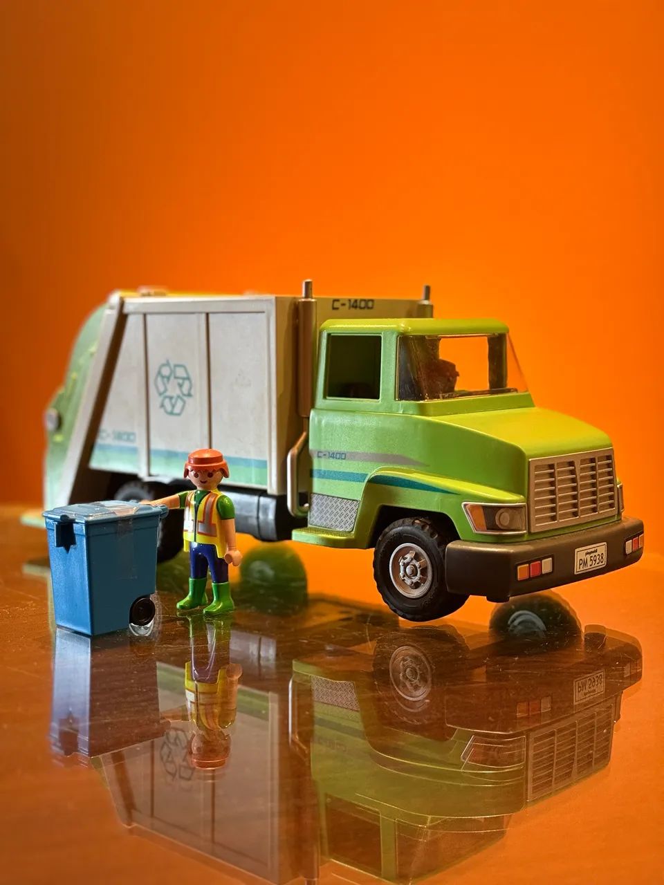 PLAYMOBIL CAMINHÃO DE RECICLAGEM - Foto 2