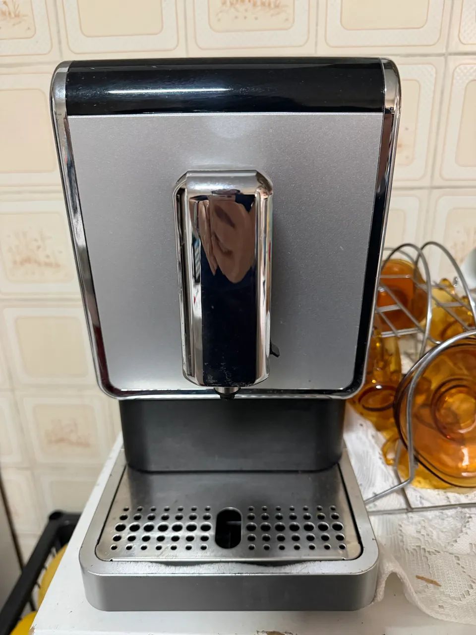 Cafeteira Expresso Automática Oster Moedor Integrado - Foto 5