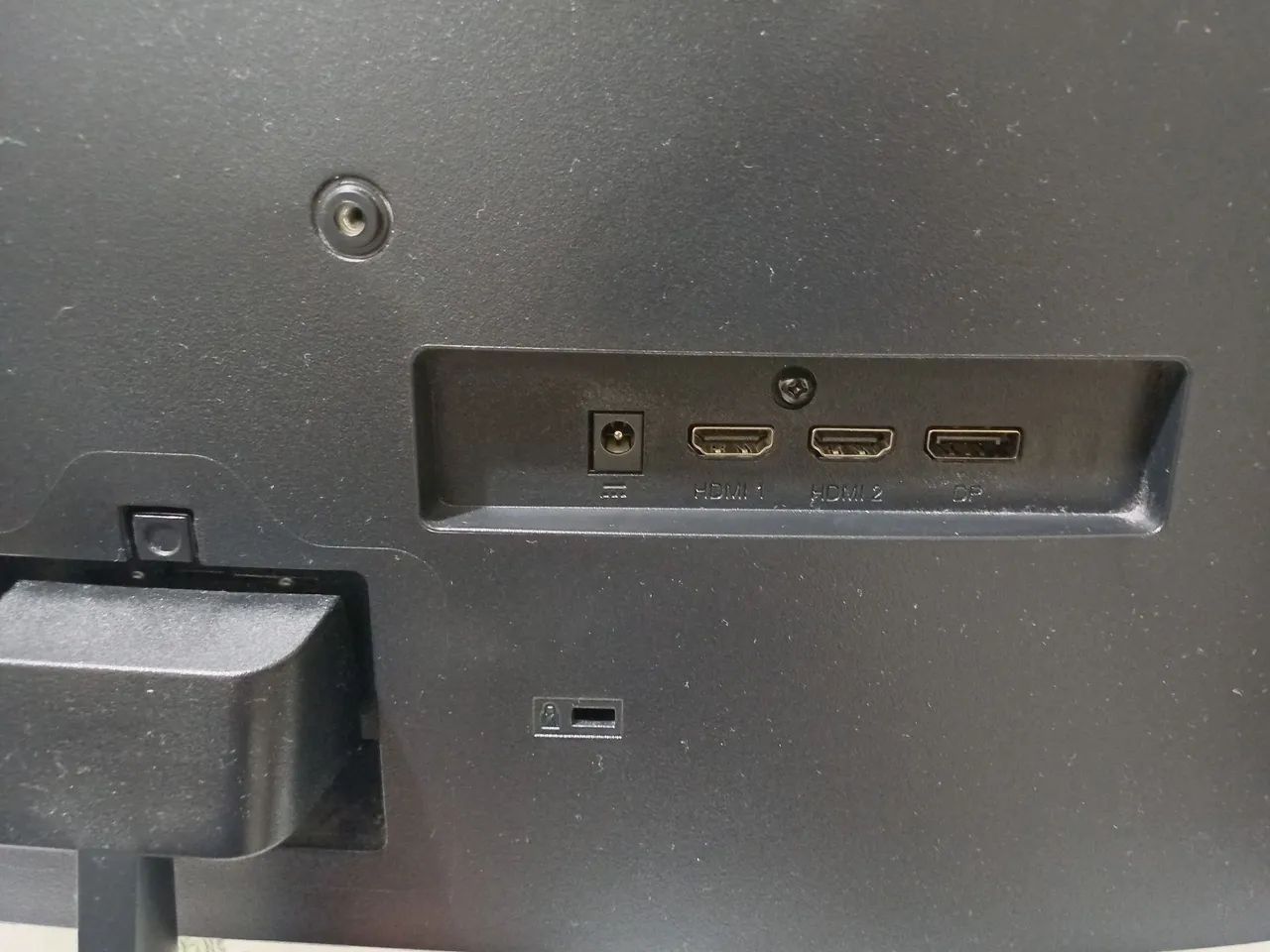 Monitor acer nitro 27 polegadas de 180hz curvo  - Foto 3