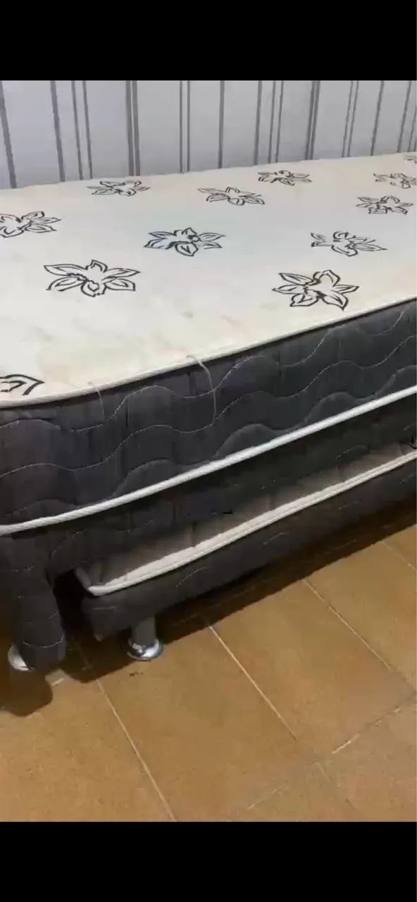 Cama de solteiro 