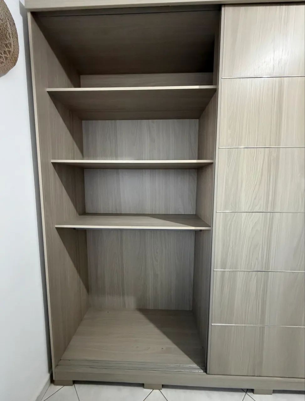 Guarda roupa e cômoda  - Foto 2