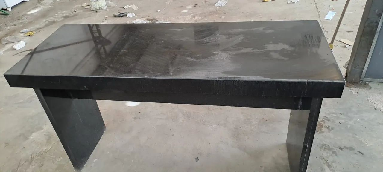 Mesa Granito Preta Expositora Robusta 1,55mx58cmx90cm - Foto 3