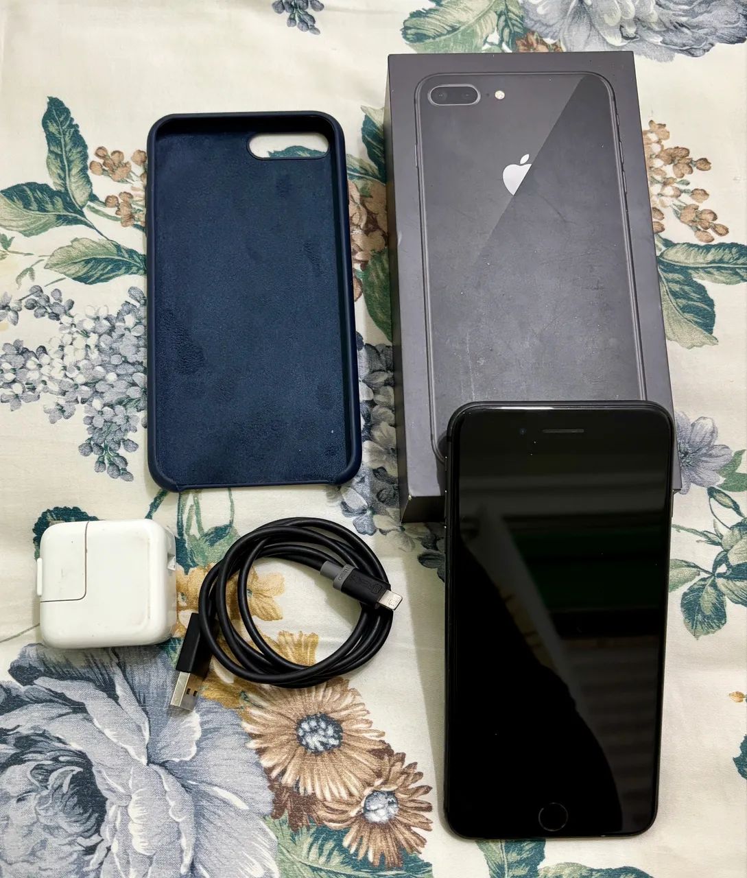 IPHONE 8 PLUS 64GB CINZA ESPACIAL - Celulares e Smartphones