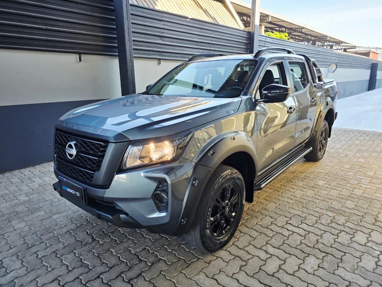 Nissan Frontier 2025