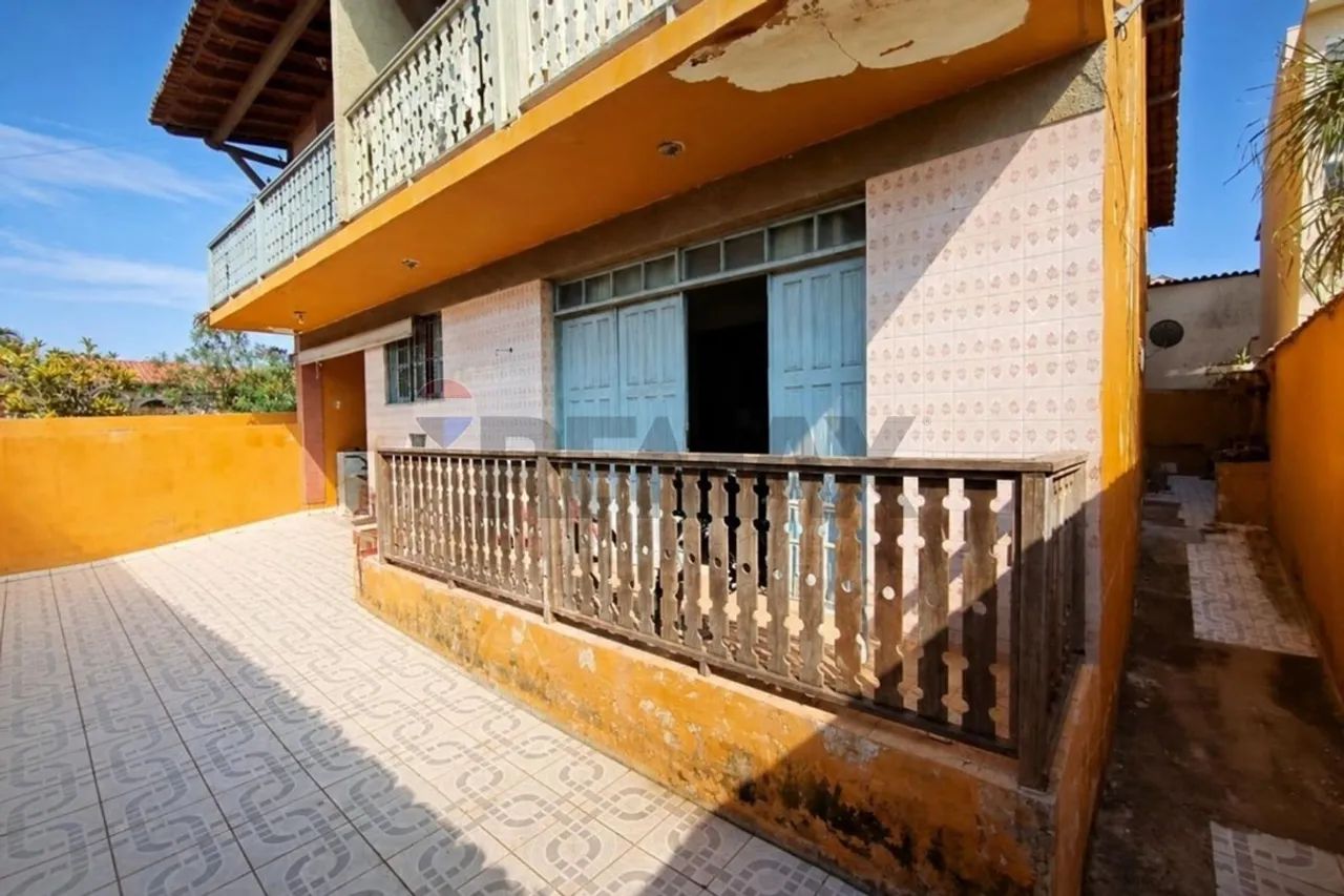 CASA DUPLEX COM 300 m² DE ÁREA CONSTRUÍDA E EXCELENTE POTENCIAL DE RENDA - Foto 2