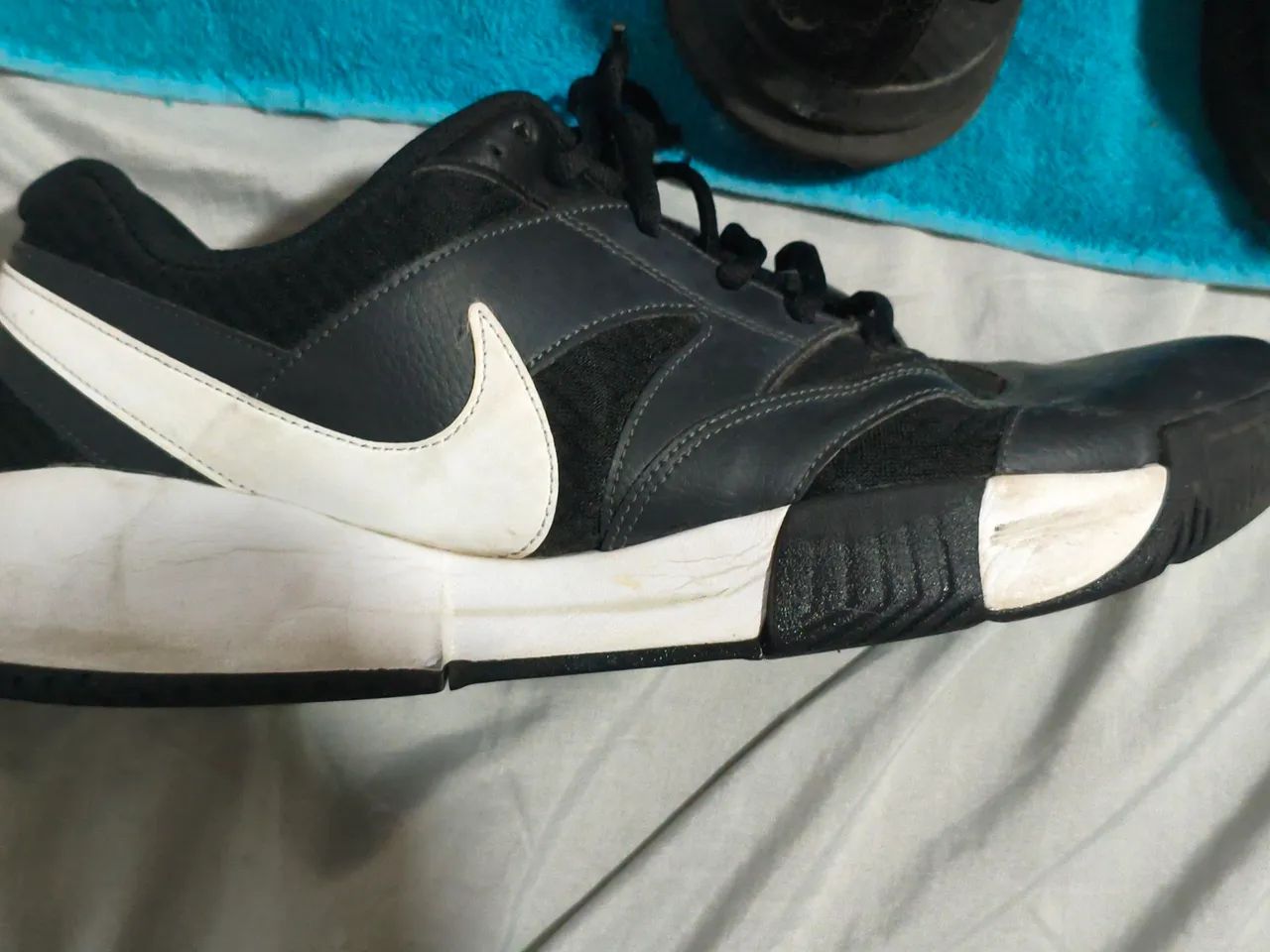 4 SAPATOS IMPERDÍVEIS  - Foto 2