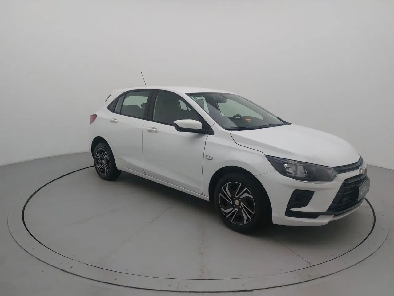 Chevrolet Onix Hatch 1.0 12V Flex Mec. 4P, foto 7 de 18