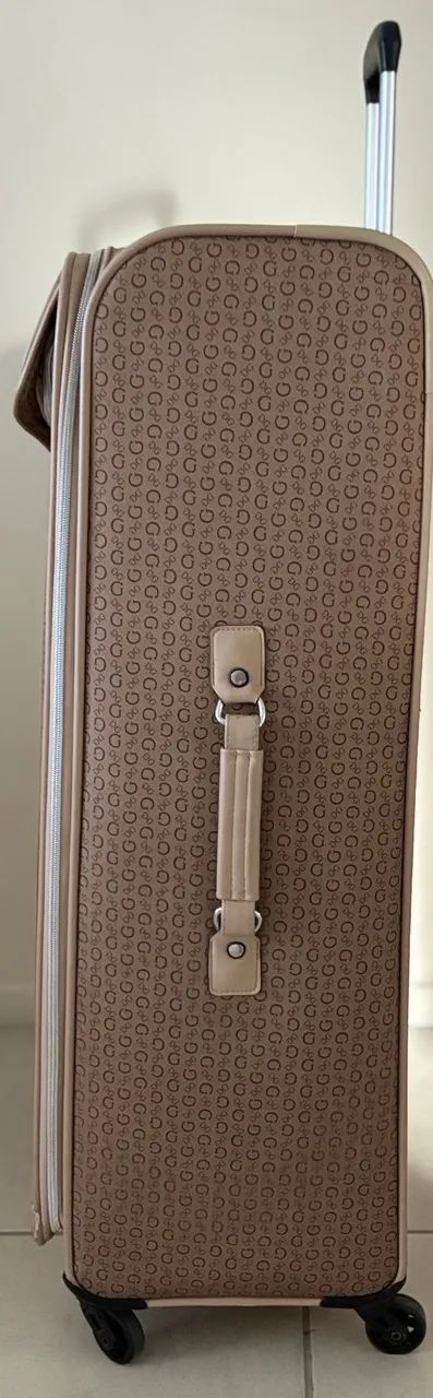 Mala de Viagem da GUESS 32KG NOVA - Foto 3
