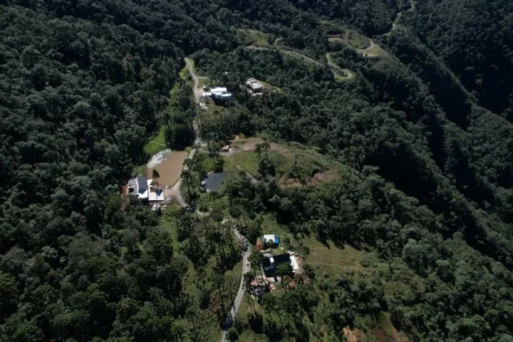 2 HECTARES COM LAGO  - Foto 4