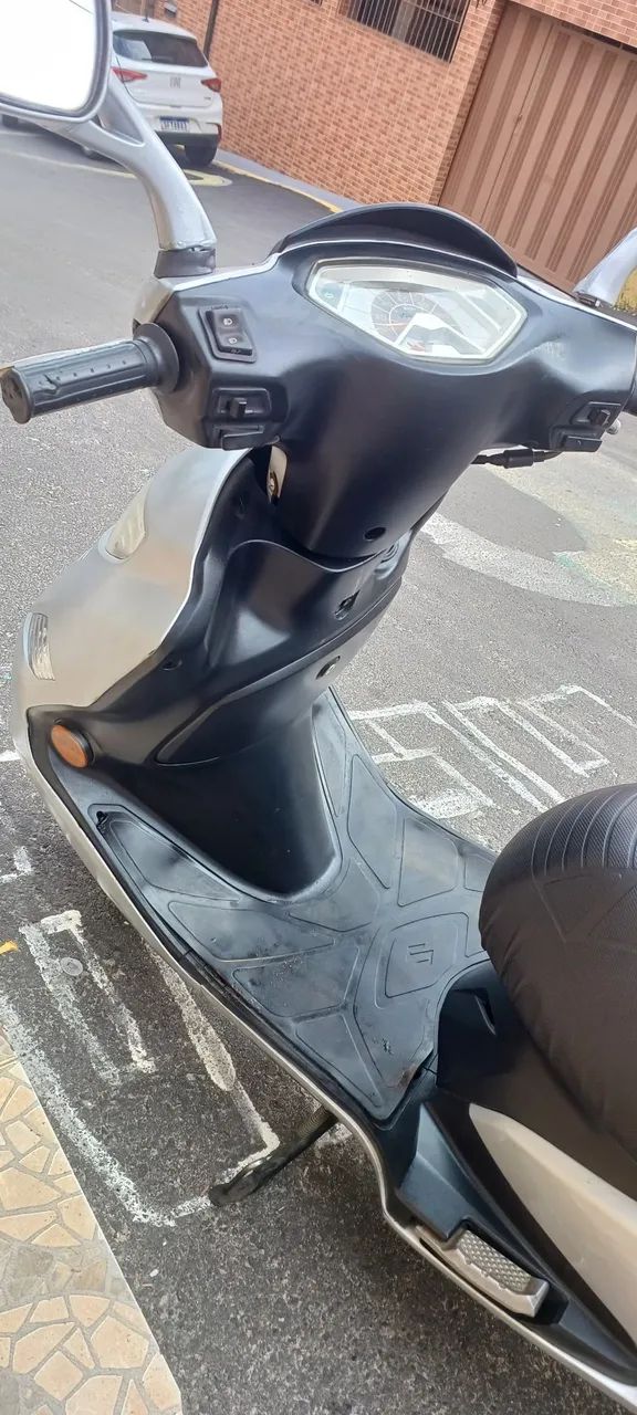 SUZUKI BURGMAN 2012/2013 - AUTOMÁTICA - MUITO CONSERVADA - Foto 5