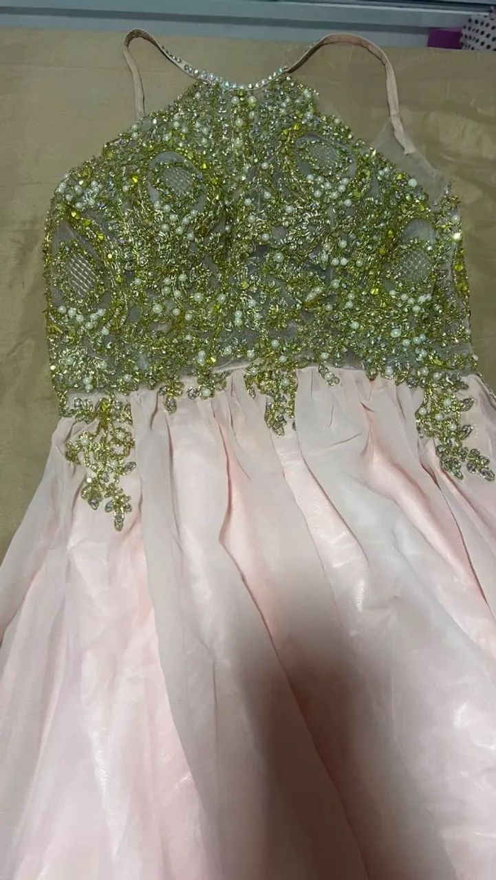 Vestido de Festa Rosa Claro - Elegância e Sofisticação  - Foto 3