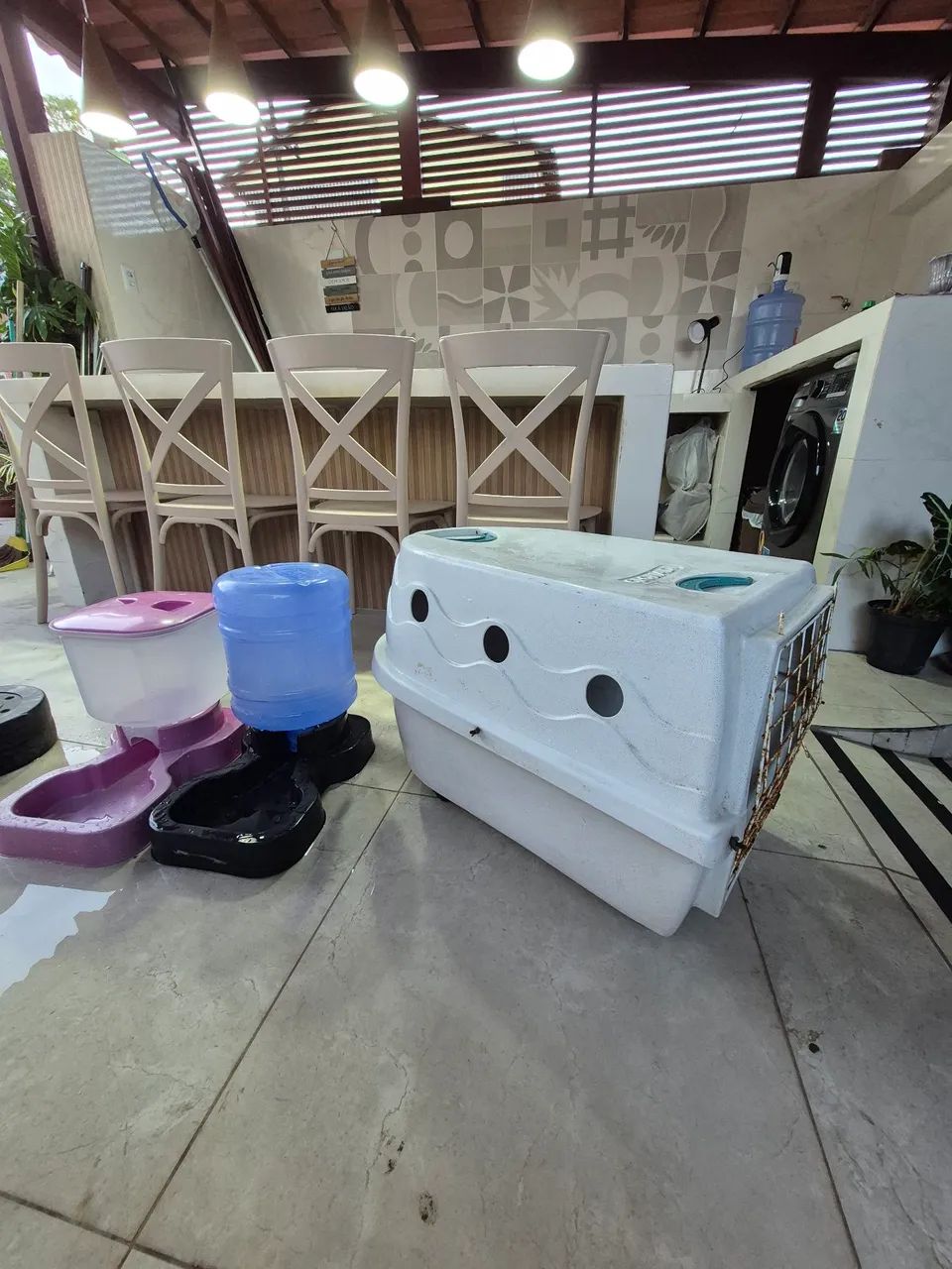 Caixa de transporte, comedouro e bebedouro para  pet - Foto 3